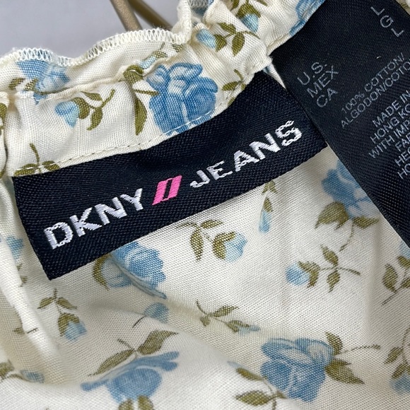DKNY JEANS Off The Shoulder Smocked Waist Top - Picture 6 of 6